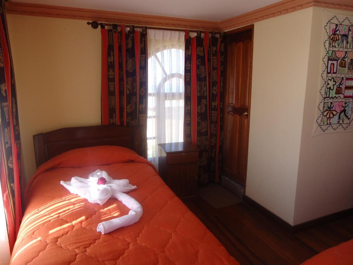 Hostal Del Sol Исла-дель-Соль Экстерьер фото