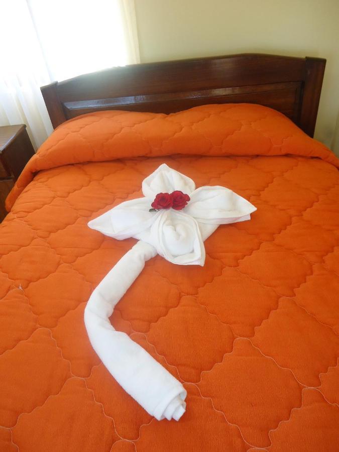 Hostal Del Sol Исла-дель-Соль Экстерьер фото